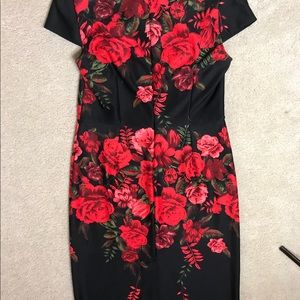 Floral cap sleeve dress